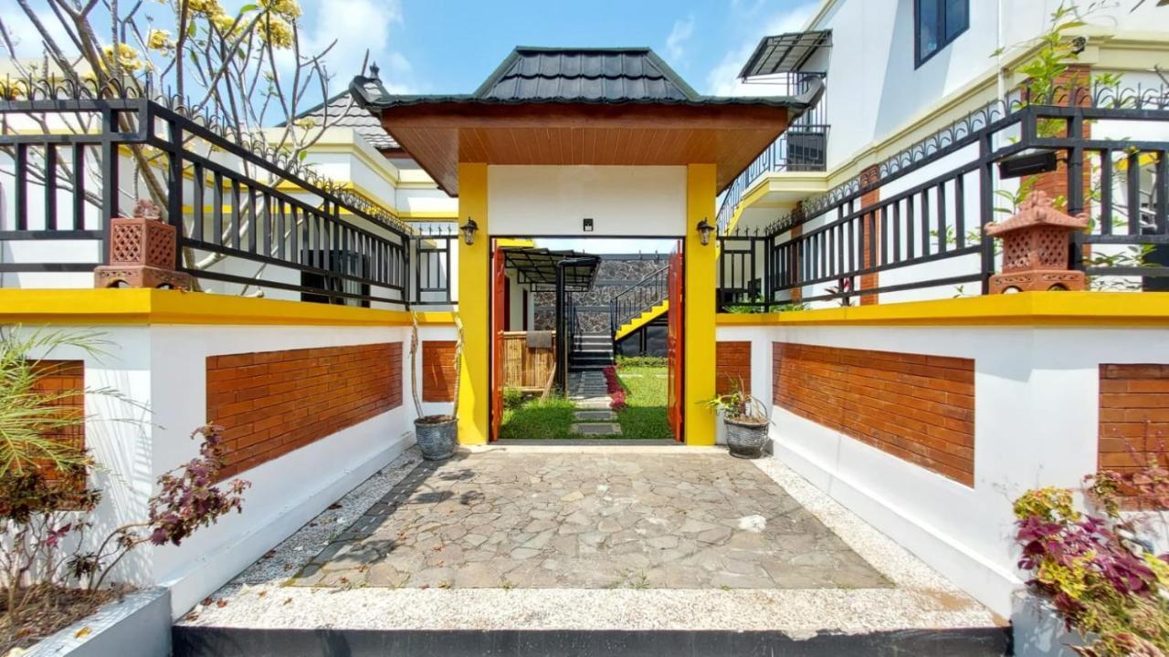 Pool Villa Saung Suluh ปูร์โวเคอร์โต ภายนอก รูปภาพ
